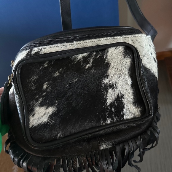 Cowhide patterned bumbag - Picture 1 of 2